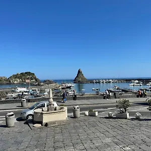 Acitrezza Sea House Appartamento